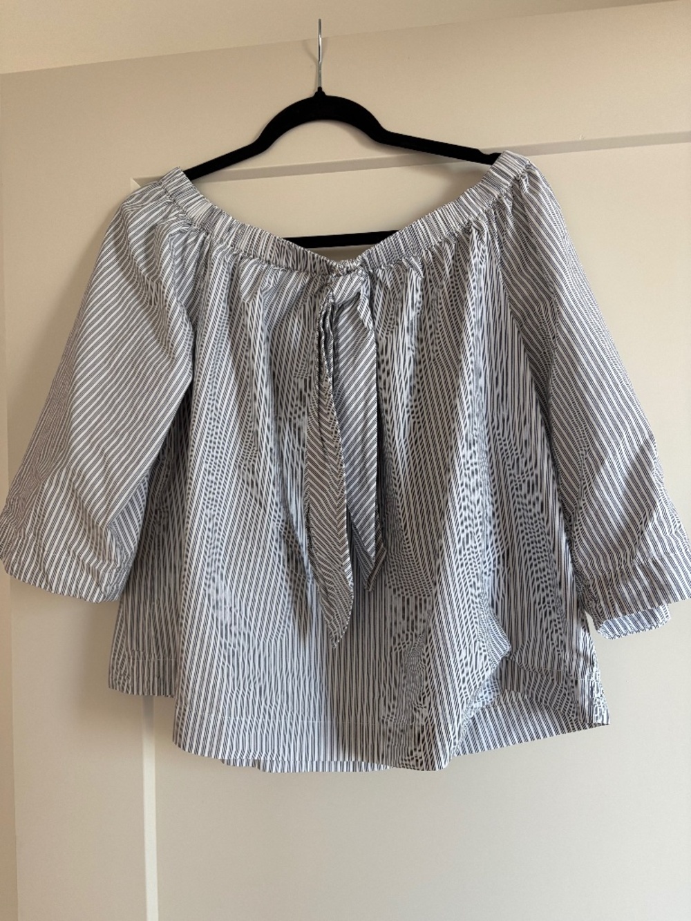 LOFT blouse size L